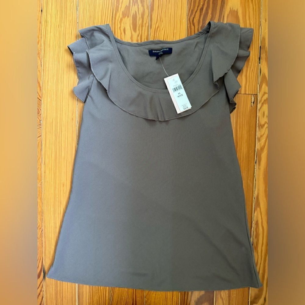 NWT Banana Republic Blouse